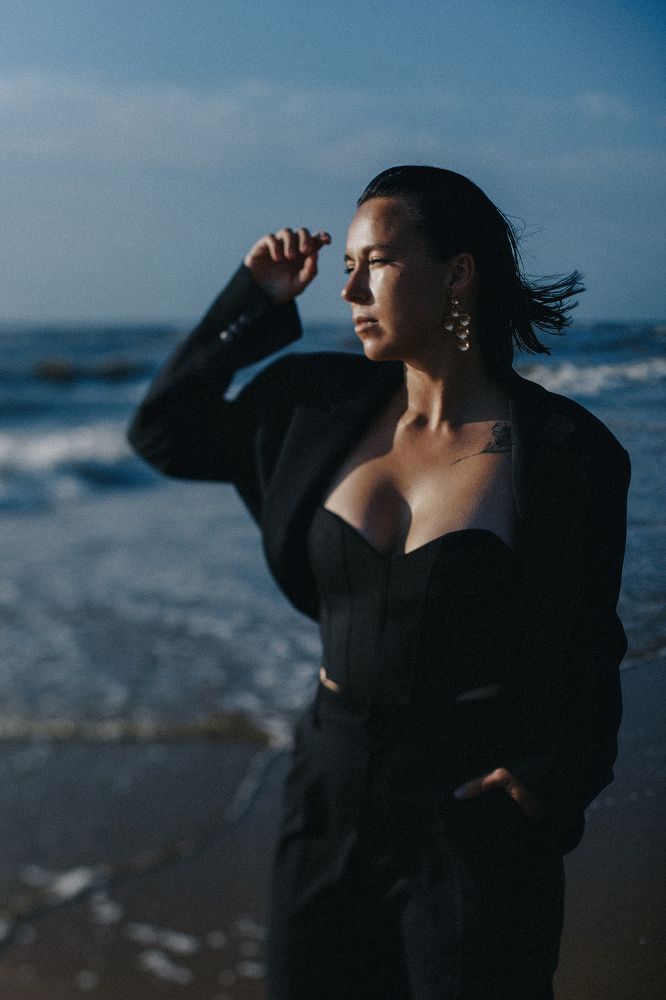 Beach B*tch