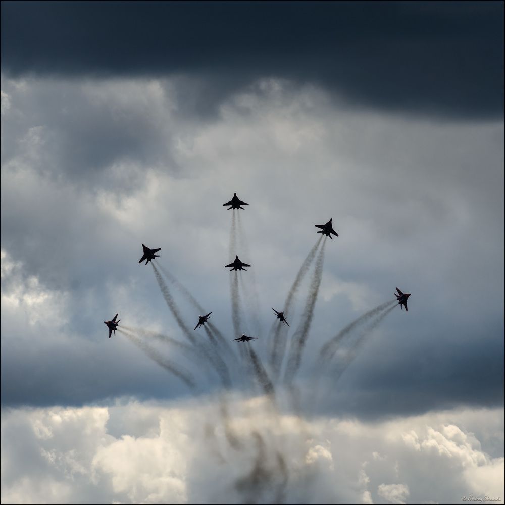 МАКС-2021
