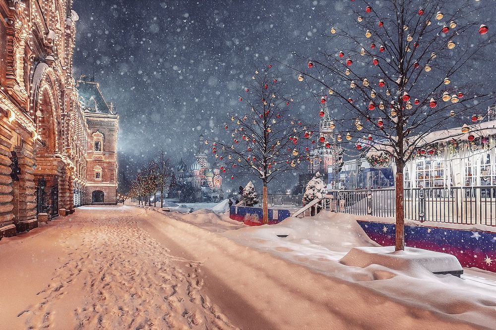 Москва, Красная площадь, ГУМ, ГУМ-каток.