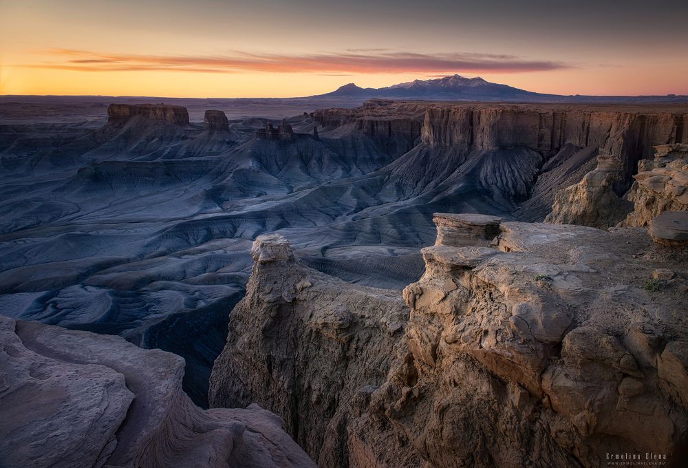 Moonscape overlook, Hanksville, Utah