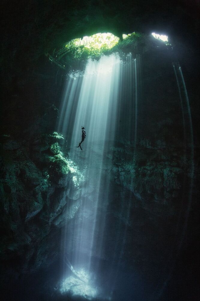 A Journey Into the Veins of the Earth