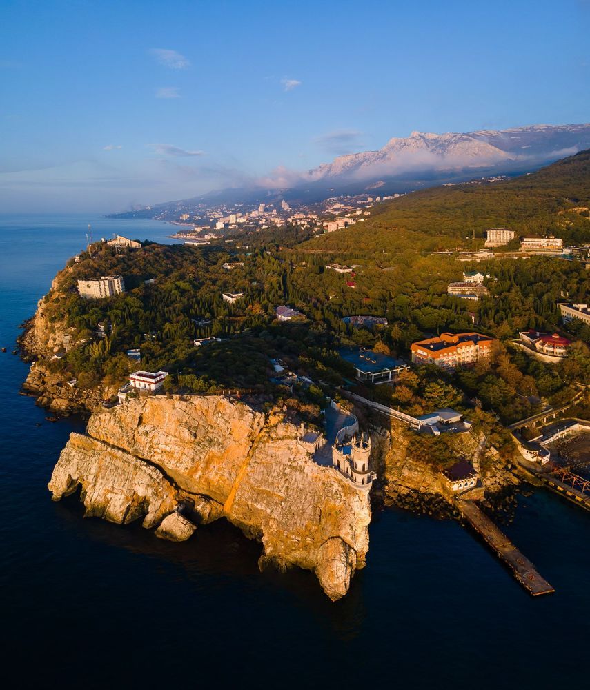 Ласточкино гнездо