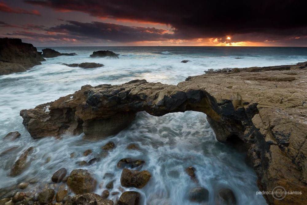 "Another bridge in the wall", photographed at Sintra Cascais natural park; Visit me at (Посетите меня на)
http://www.pedrocarmonasantos.com/