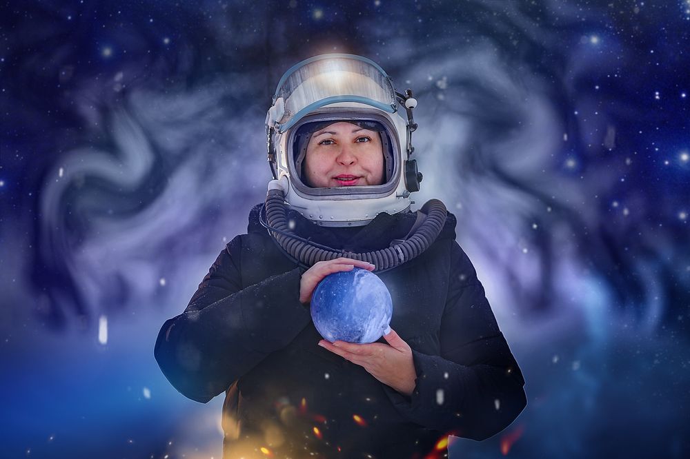 Космонавты