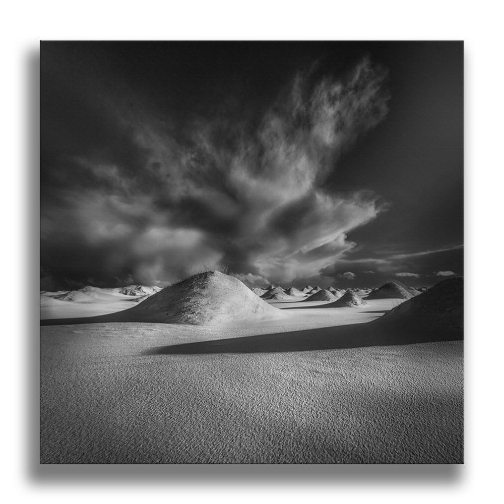 * QI SPACE * B&W photo Exhibition
