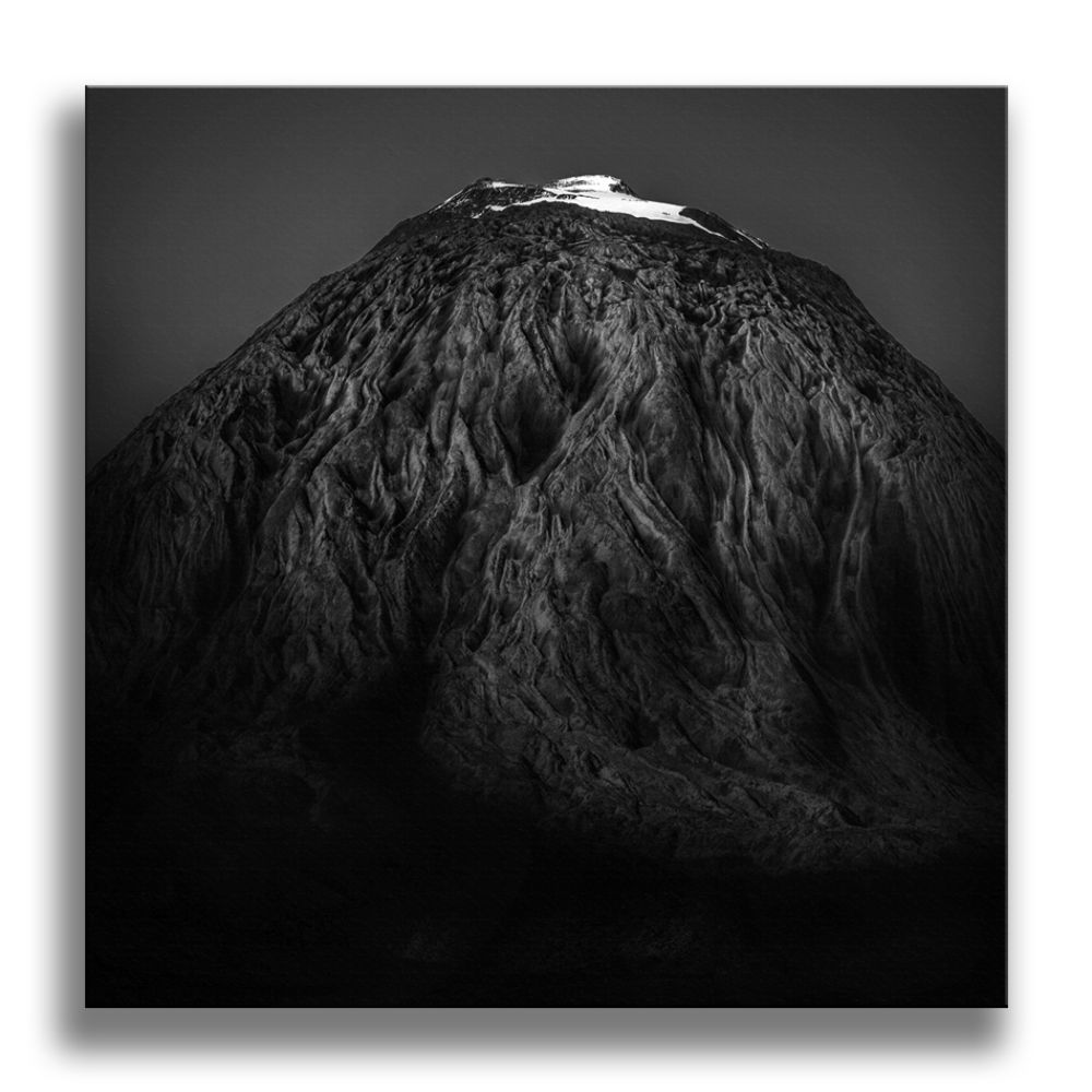 * QI SPACE * B&W photo Exhibition