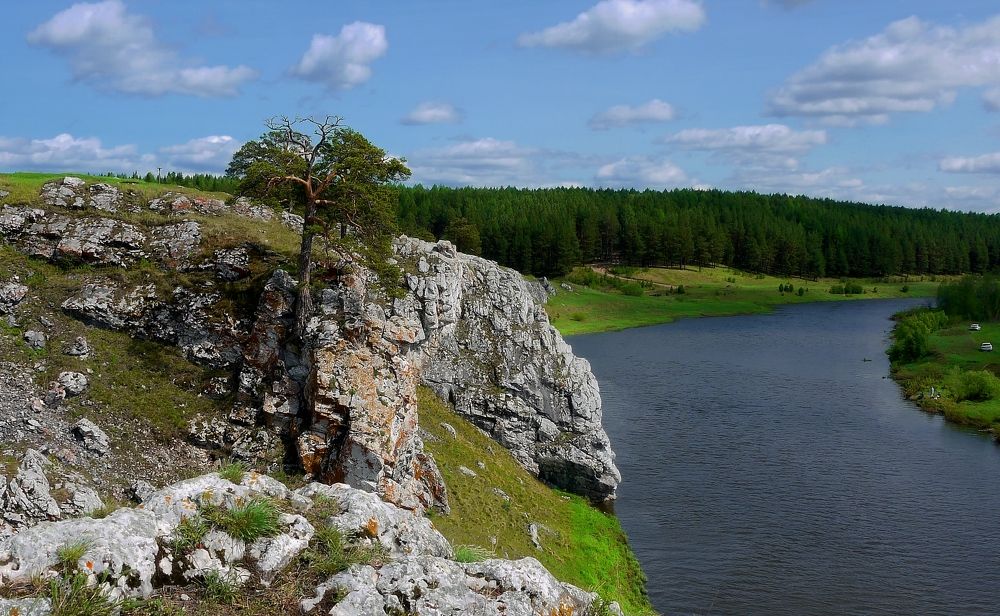 Средний Урал, скала Слободской камень, село Слобода