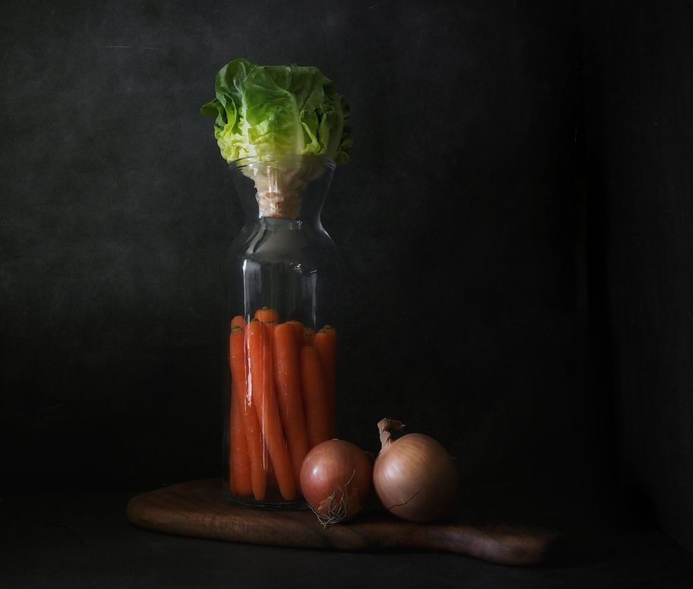 Carrots, Kopf Salad & onions