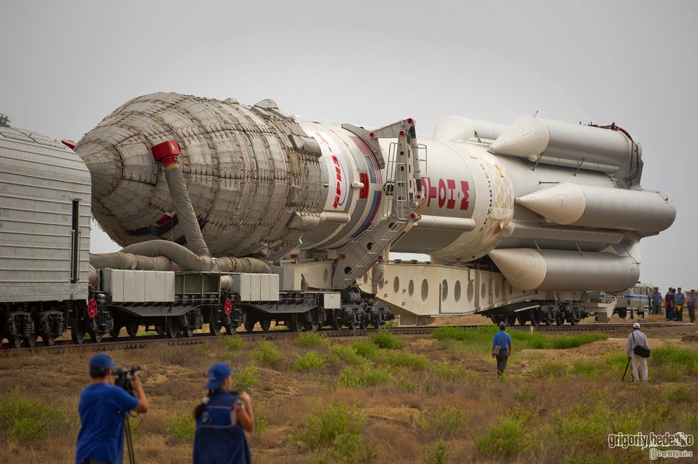 Cамую тяжелую российскую ракету космического назначения &ldquo;Протон-М&rdquo; сегодня запускают только с космодрома &ldquo;Байконур&rdquo;, расположенного в Казахстане. Именно здесь существует необходимая инфраструктура для обслуживания этой сложнейшей ракетно-космической системы.
