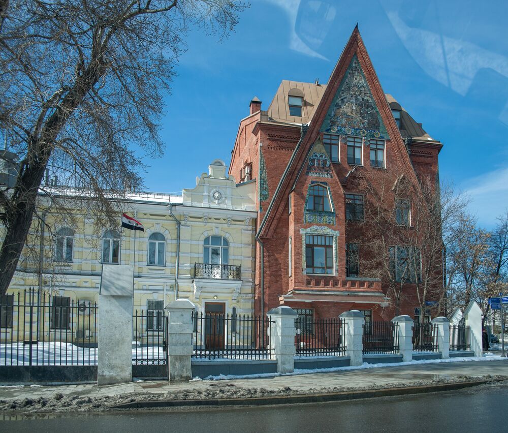 По апрельским дорогам Москвы