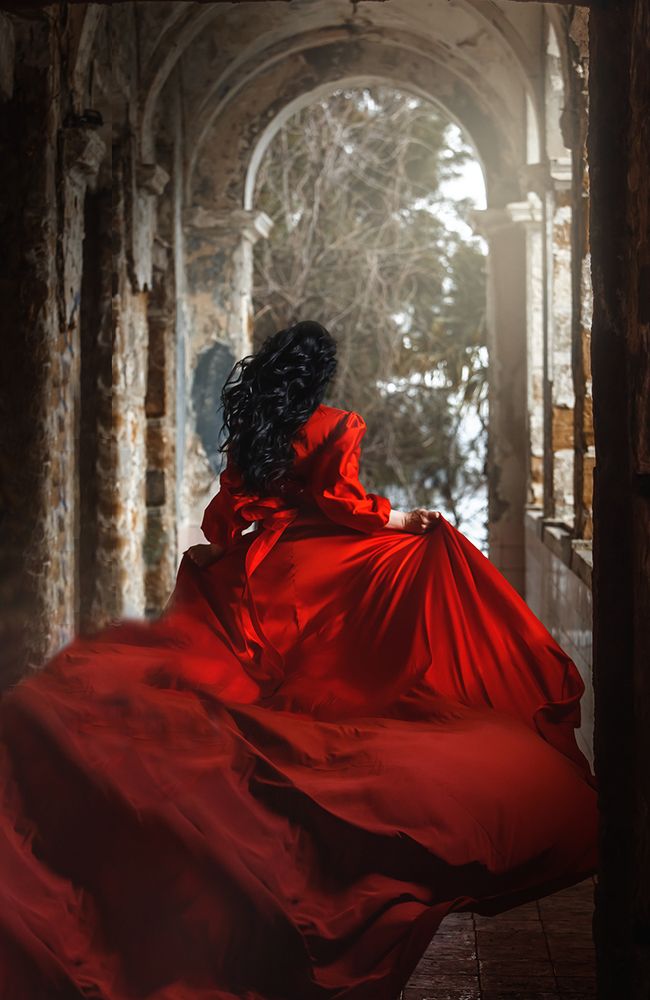ЛЕДИ RED