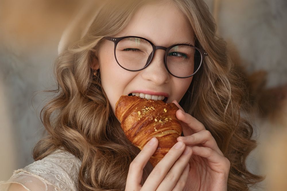 OM NOM NOM