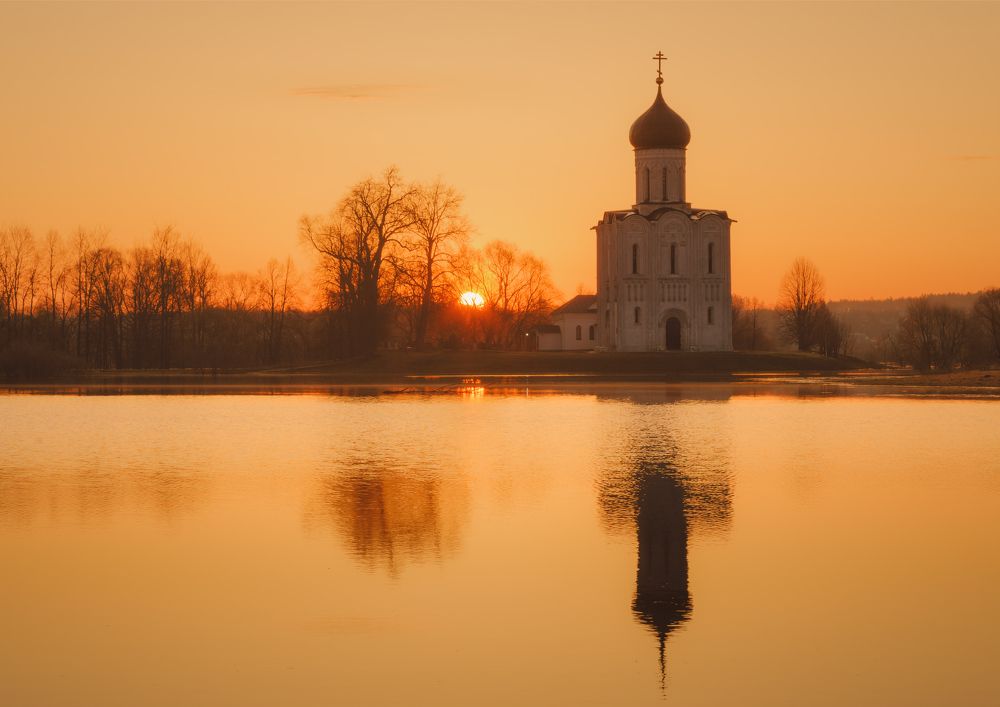 Разлив у Покрова на Нерли