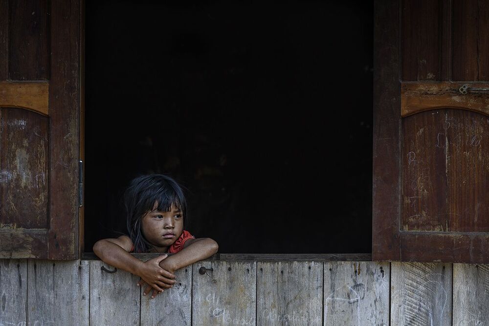 I would like to take the beauty's minority of Vietnam specially the culture of area, the elder, the children on my way of travel. A thing that you see in my pictures is that I was not afraid to fall in love with these people.