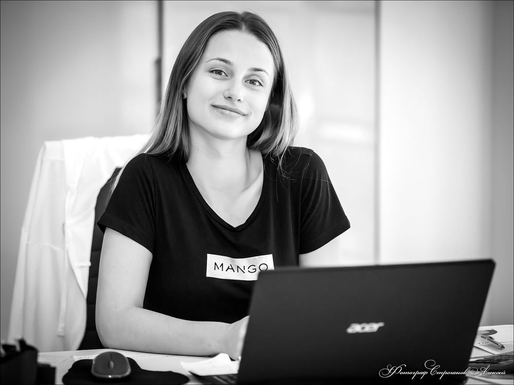 Карина, портреты в Испании