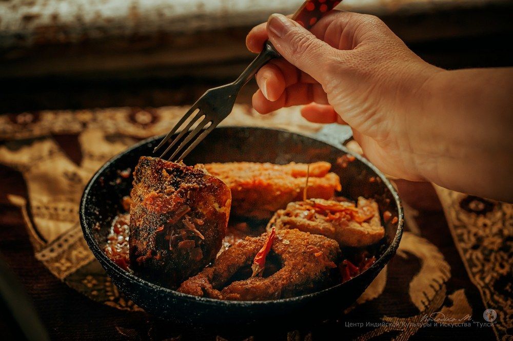 Зеркальный карп по бенгальски