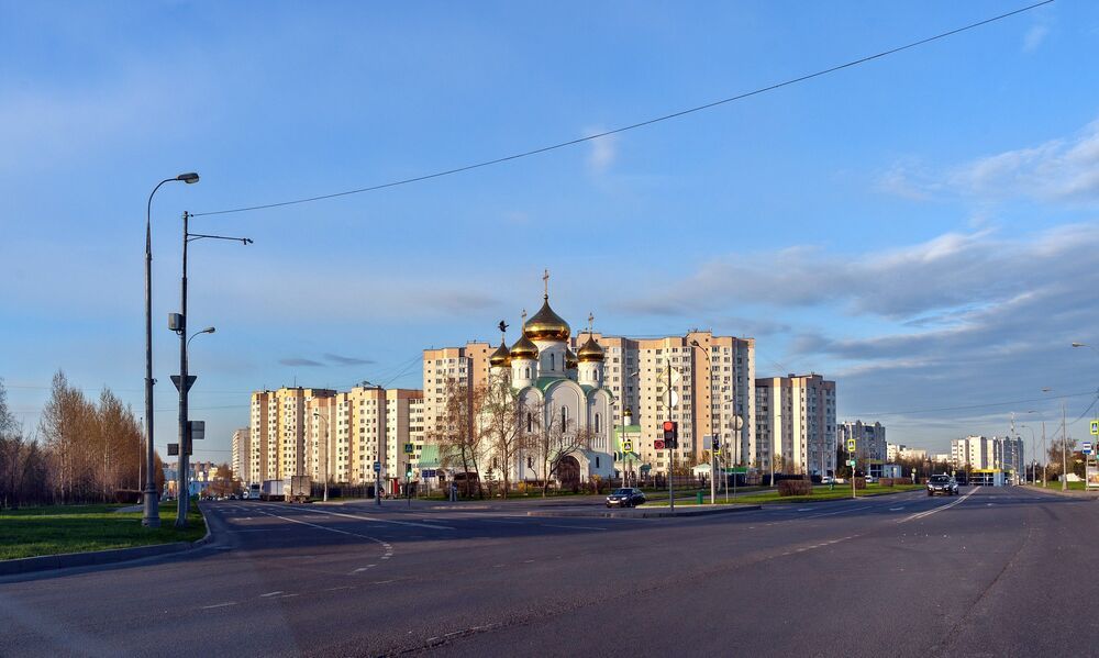 Ранним майским утром по Москве