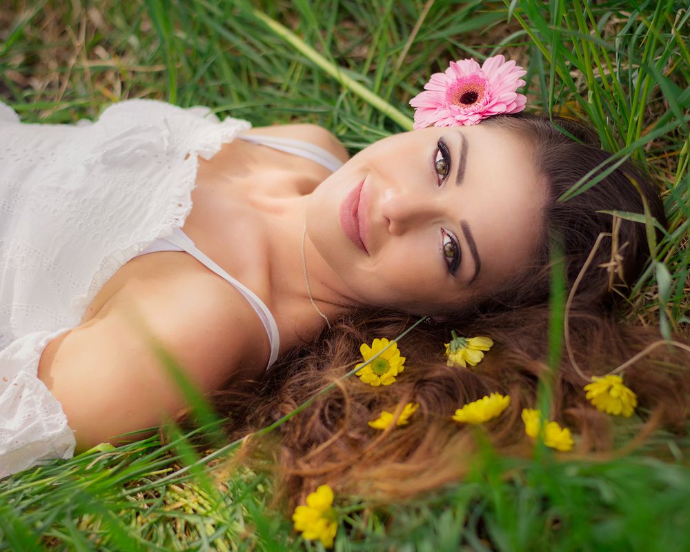Model: Ramona R&aacute;k&oacute;czi