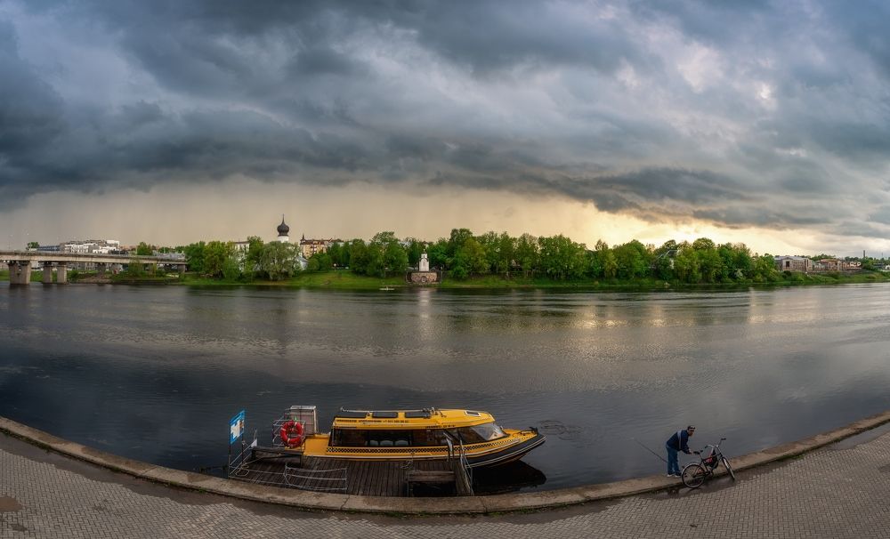 После дождичка в четверг