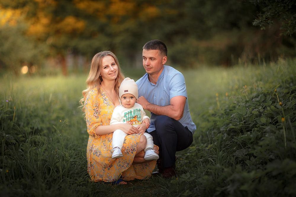 Юрик и его счастливые родители ?