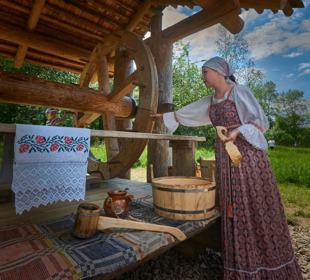 Троицын день в Великом Новгороде.