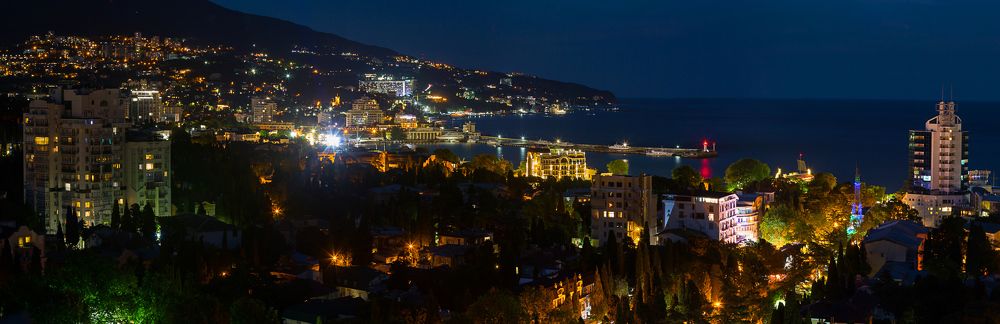 Ночная Ялта