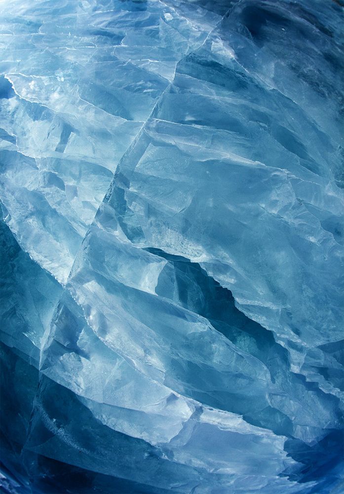 Baikal ice magic