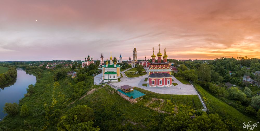 Белевский Спасо-Преображенский и Крестовоздвиженский монастыри
