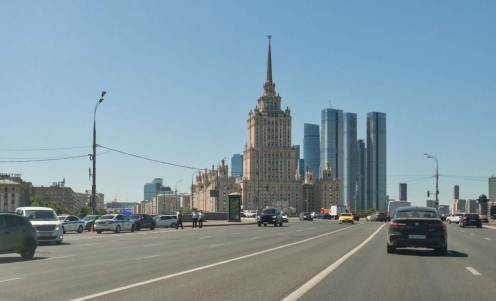 Московскими дорогами