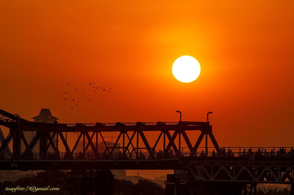 Sunset on the bridge Long Bien - Ha Noi - Viet Nam
