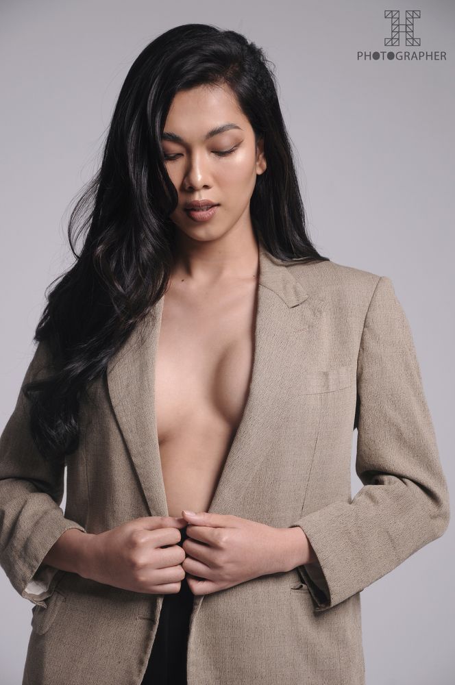 AUTUMN BLAZER