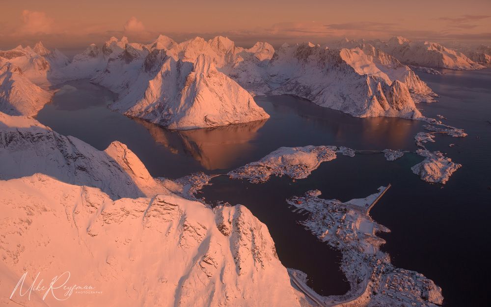 Colors of Arctic