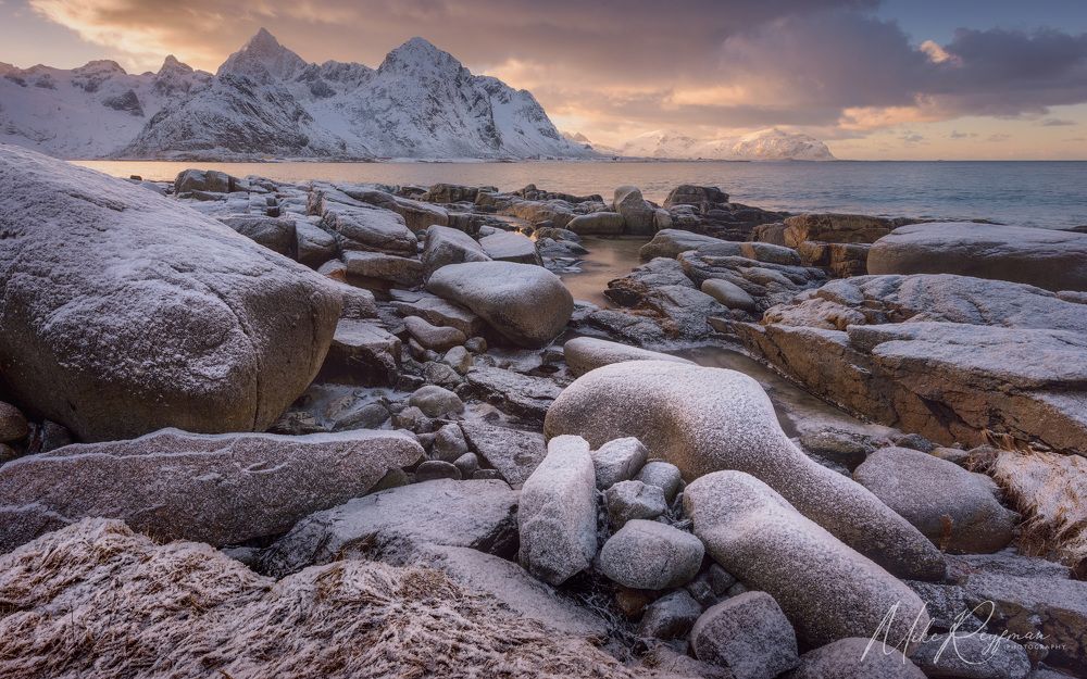 Colors of Arctic