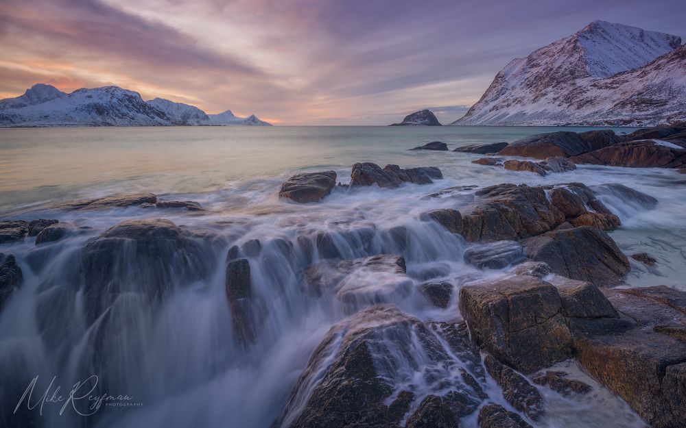 Colors of Arctic