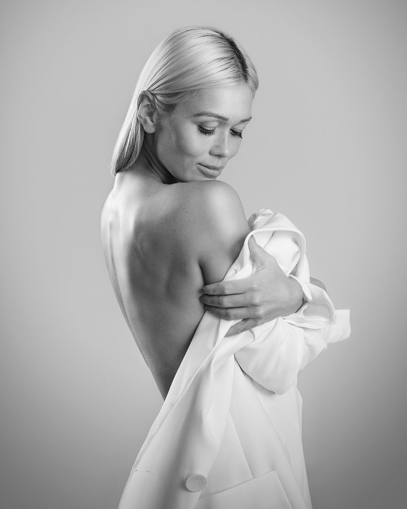 Model: Virginia Keszeghov&aacute;