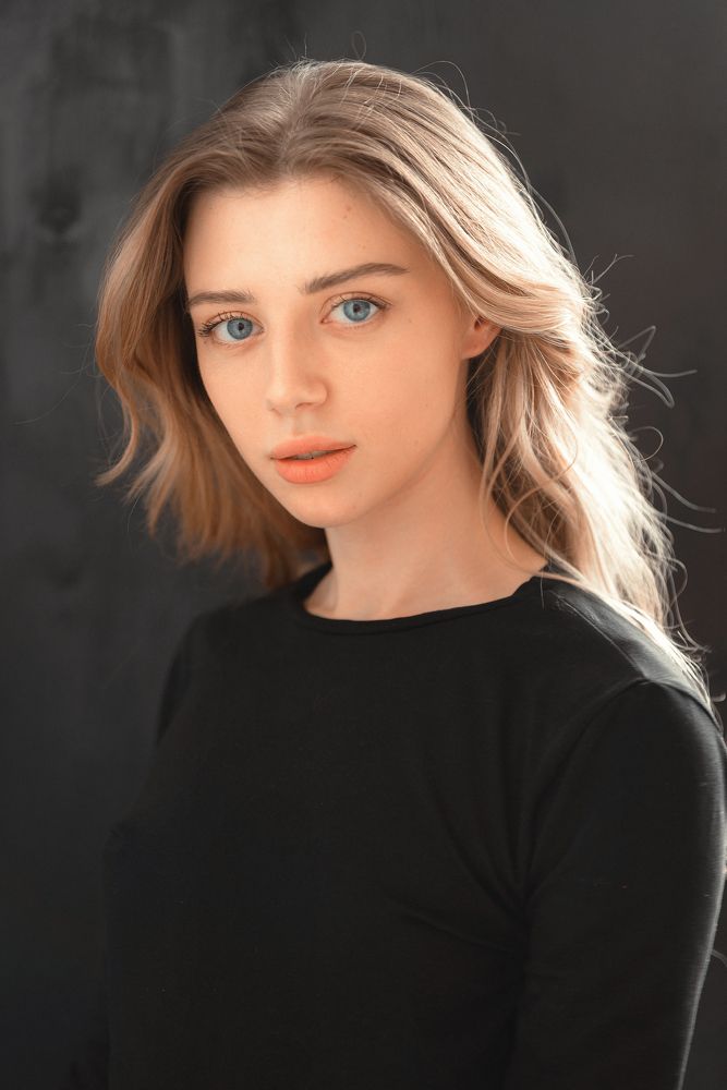 Карина, 2022