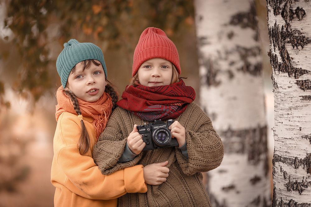 Осенняя фотопрогулка Агаты и Ульяны
