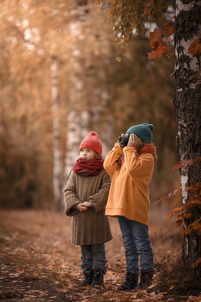 Осенняя фотопрогулка Агаты и Ульяны