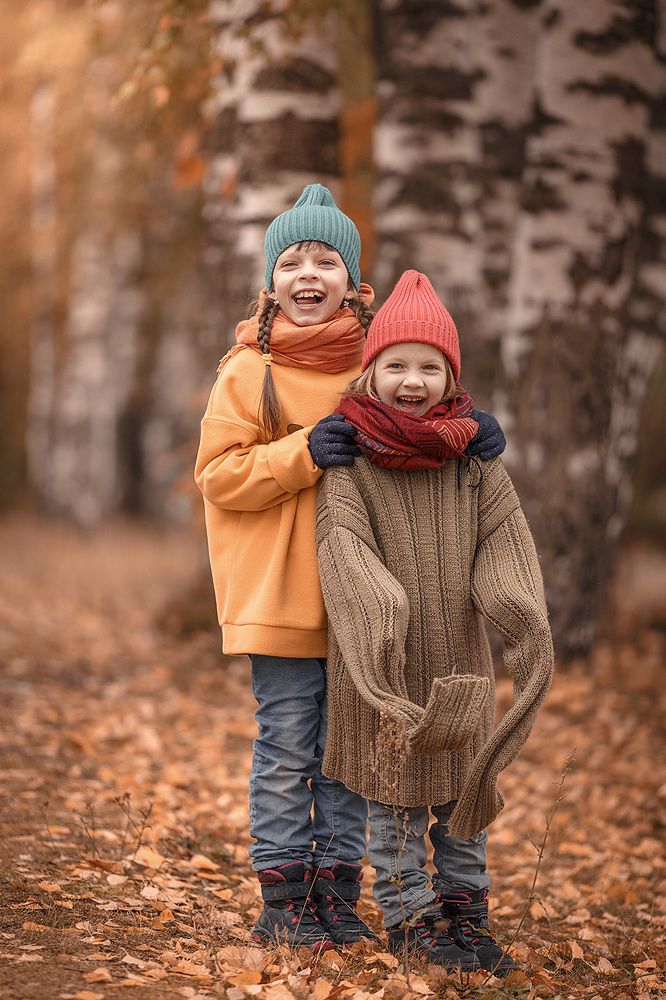 Осенняя фотопрогулка Агаты и Ульяны