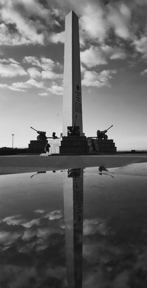 В цвете вчерашних чувств.