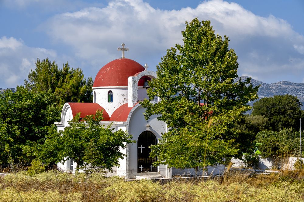 Православная церковь на плато Ласити