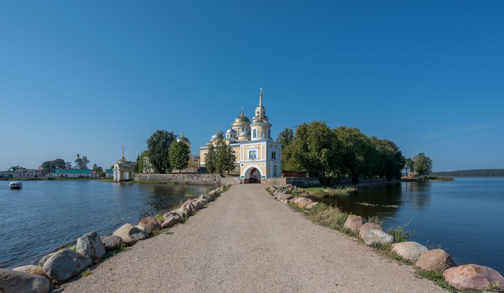 Нило-Столобенская пустынь