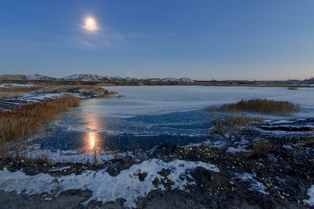 Луна на льду