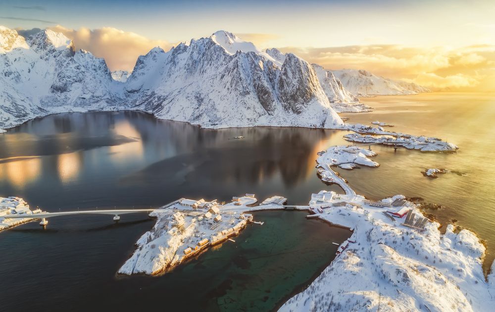 Над Лофотенами. Lofoten Islands from Above