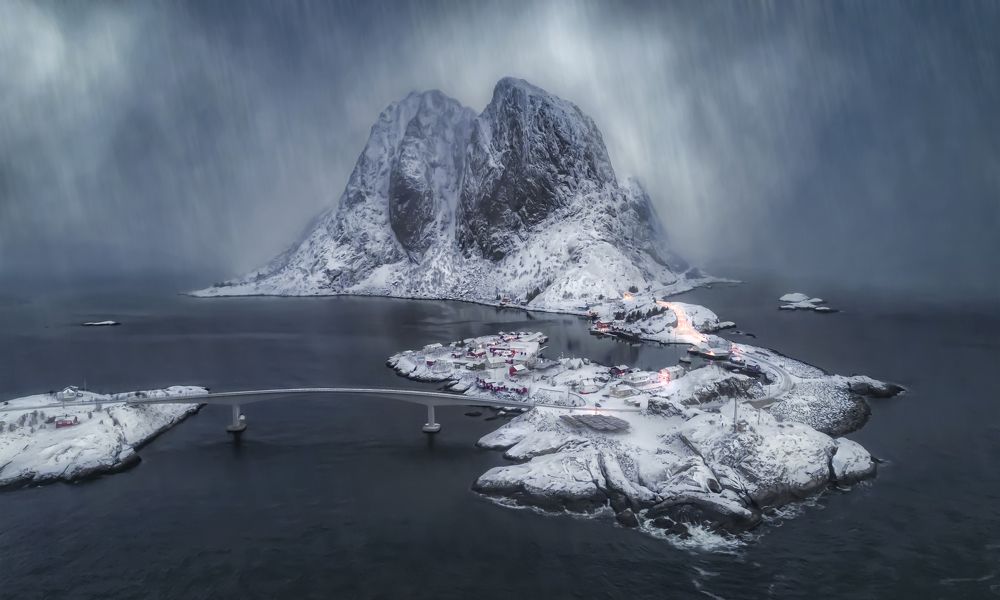 Над Лофотенами. Lofoten Islands from Above