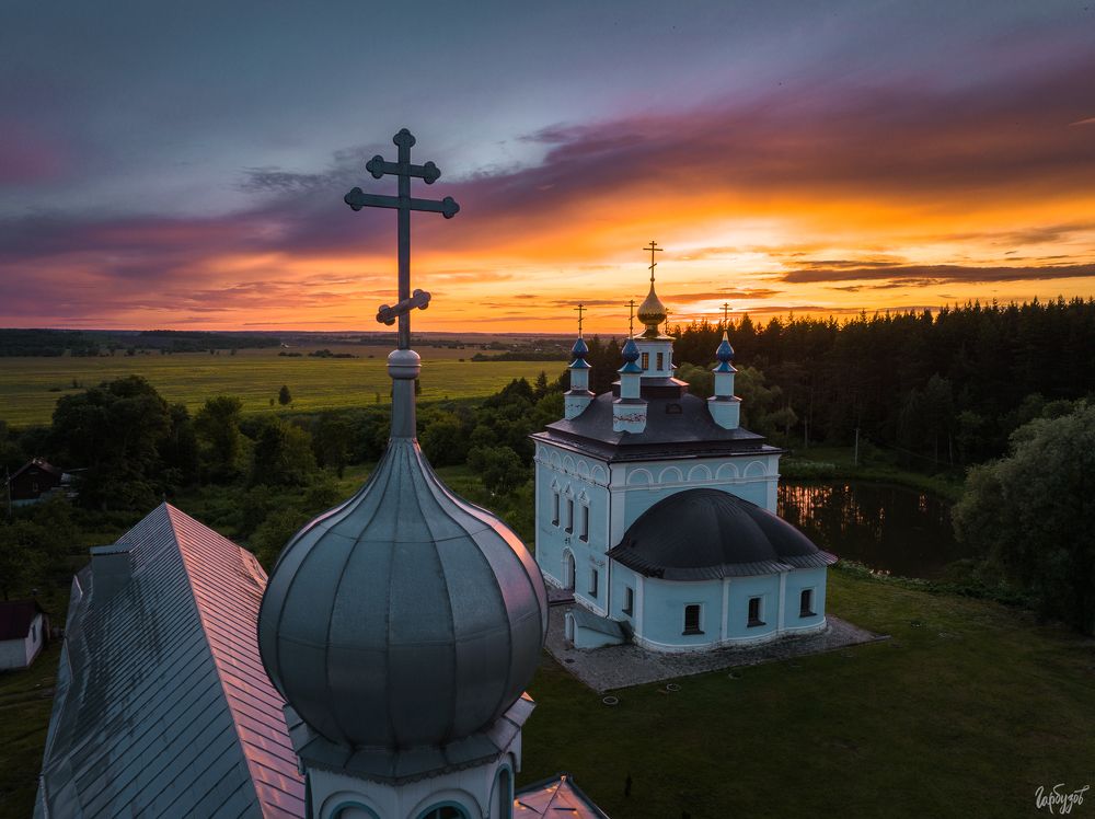 Свято-Введенский Макариевский Жабынский мужской монастырь. Тульская область.