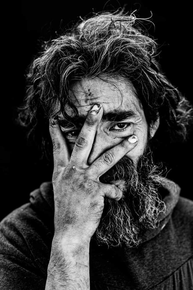 IN-VISIBLES   Proyecto de retratos autorales de la gente que vive y trabaja en las calles de la Regi&oacute;n Metropolitana en Chile.