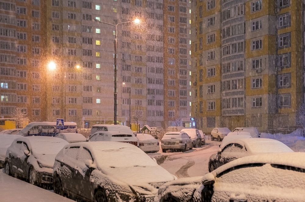 Утро было снежное