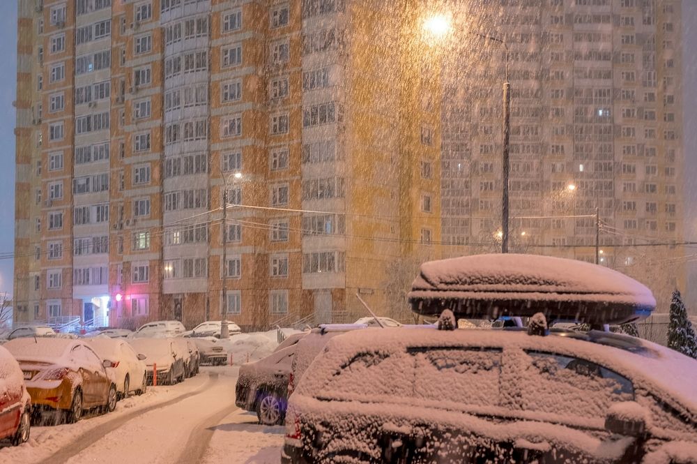 Утро было снежное