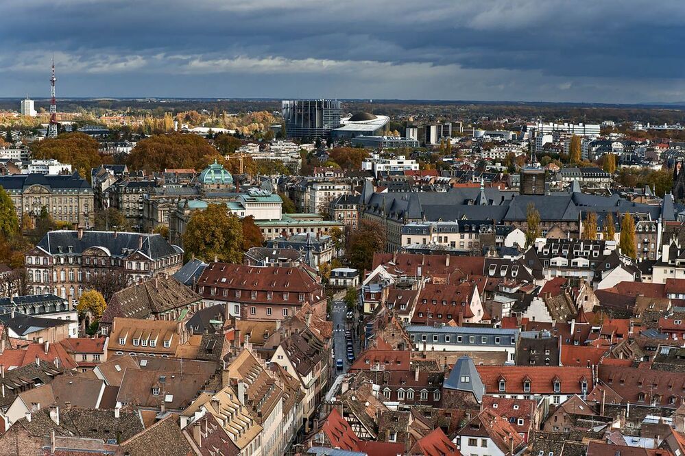 Тучи над Strasbourg'ом встали